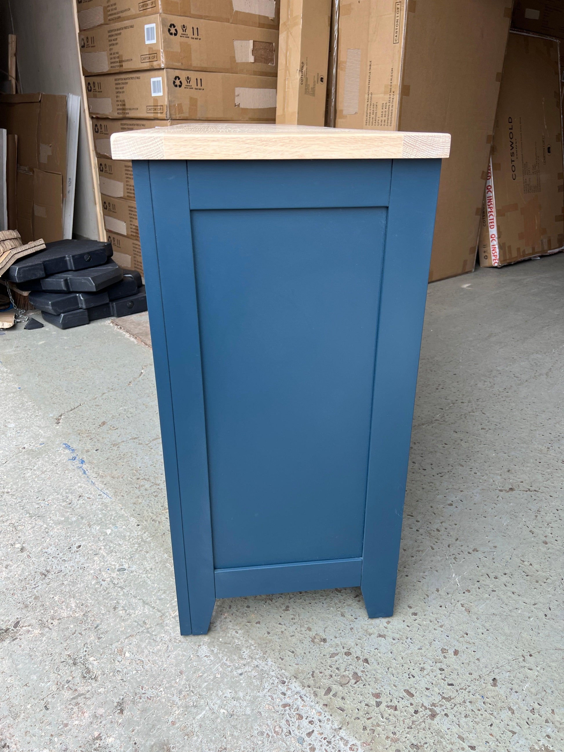 CHESTER MIDNIGHT BLUE
Extra Large Sideboard Quality Furniture Clearance Ltd