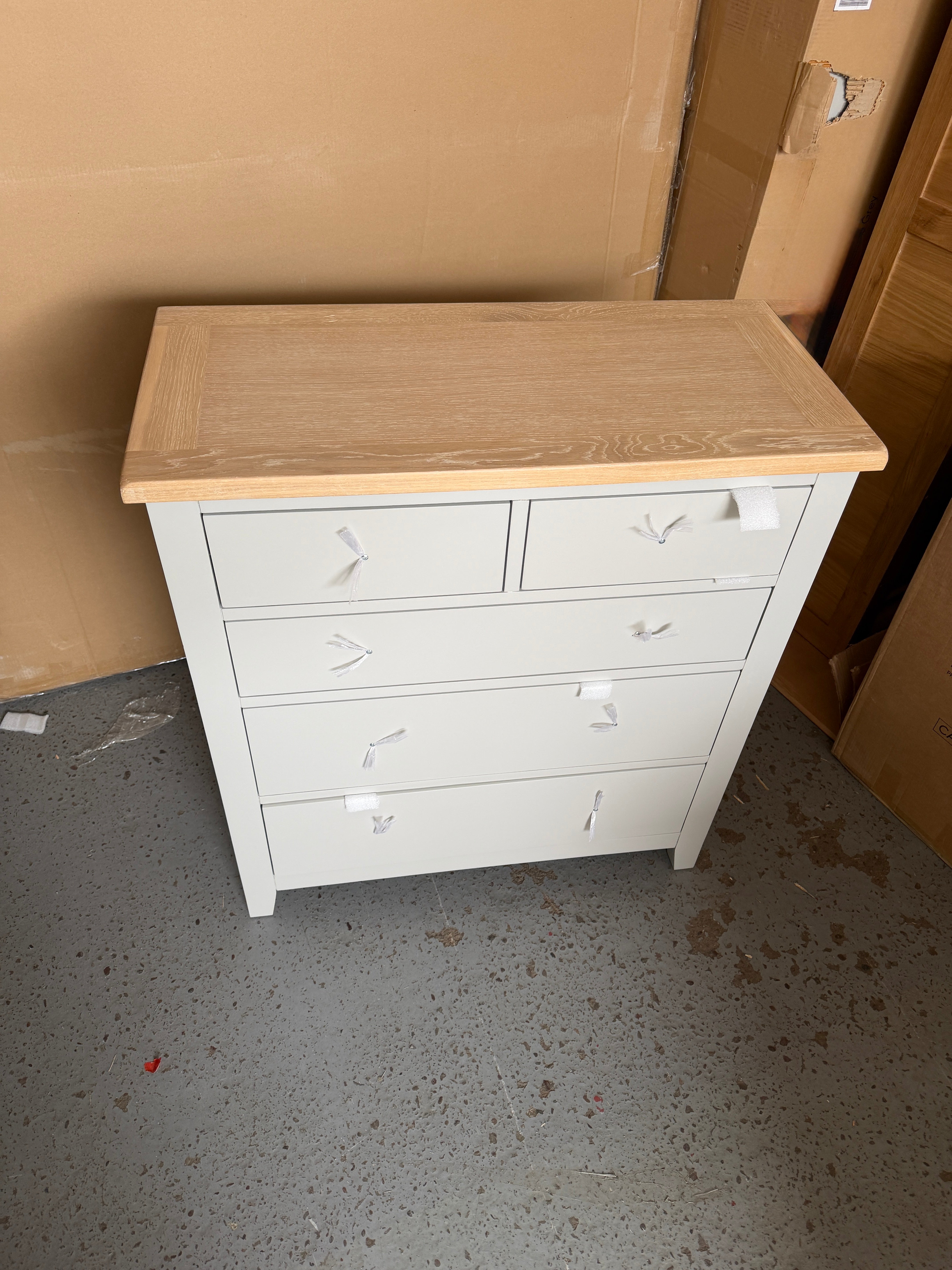 CHESTER DOVE GREY 5 Drawer Chest Quality Furniture Clearance Ltd