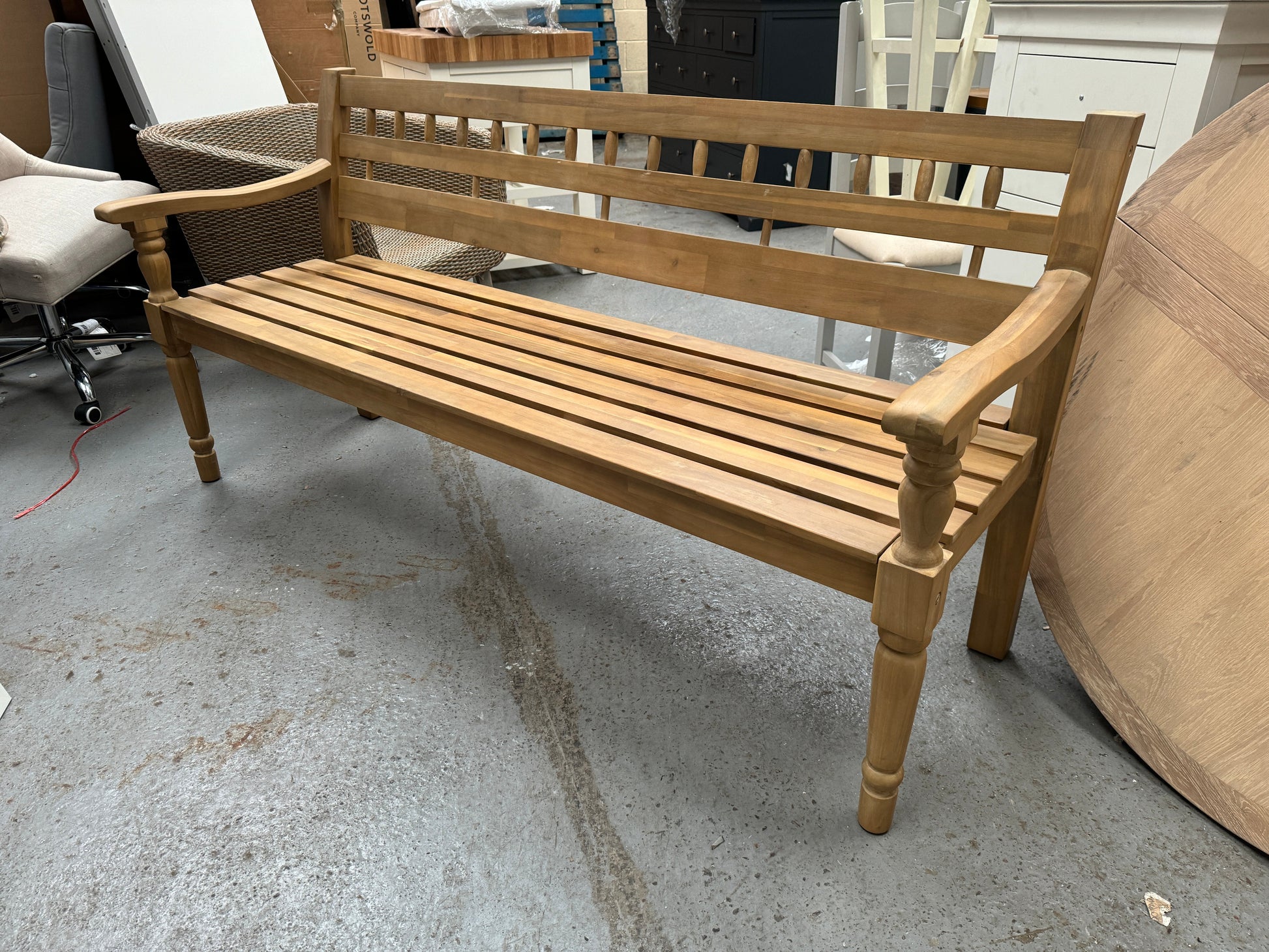 DONNINGTON
3 Seater Bench Quality Furniture Clearance Ltd