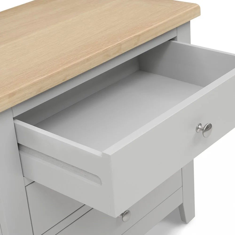 CHESTER DOVE GREY
Jumbo Bedside Table Quality Furniture Clearance Ltd