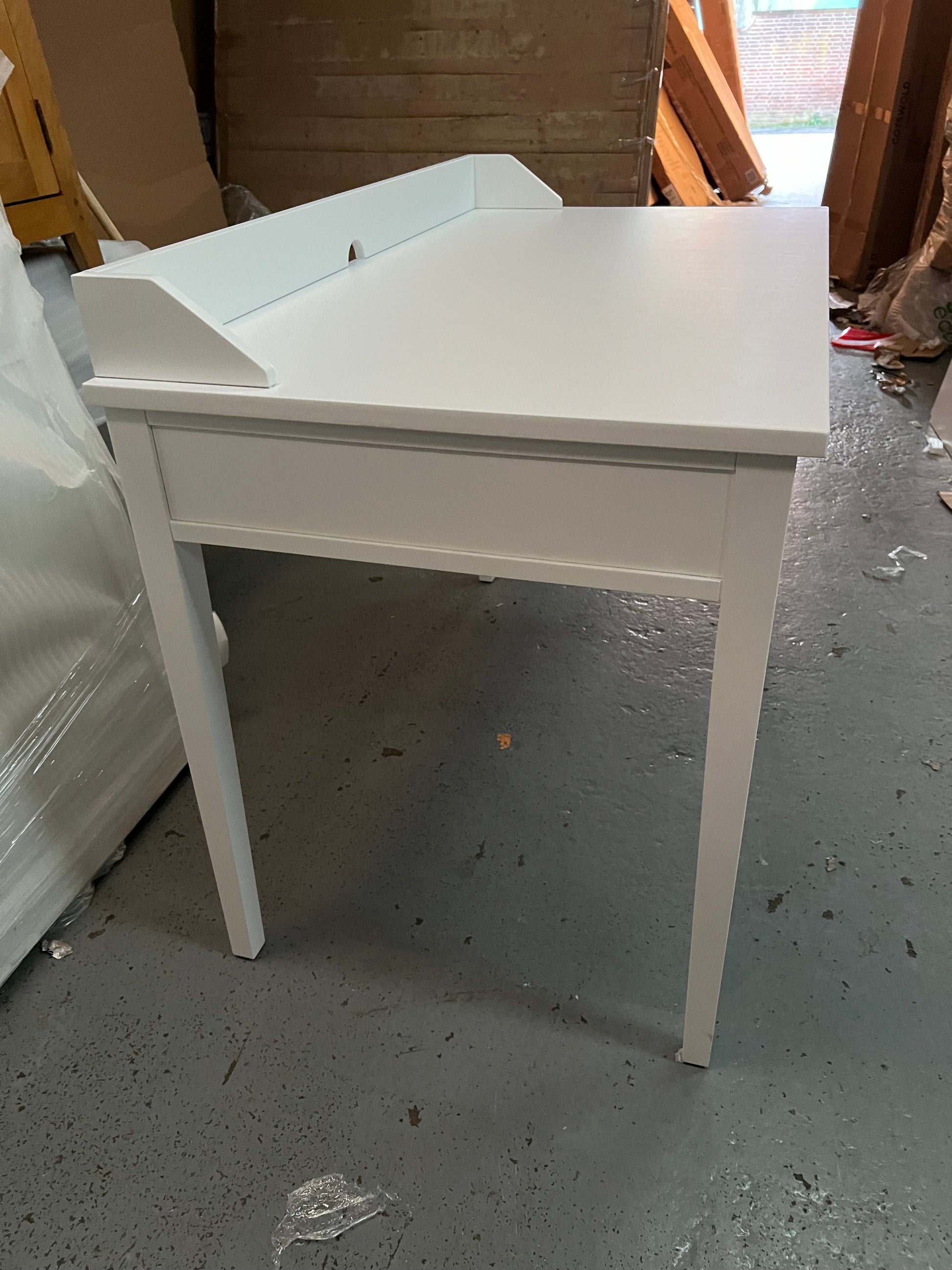 PENSHAM PURE WHITE
Large Study Desk Quality Furniture Clearance Ltd