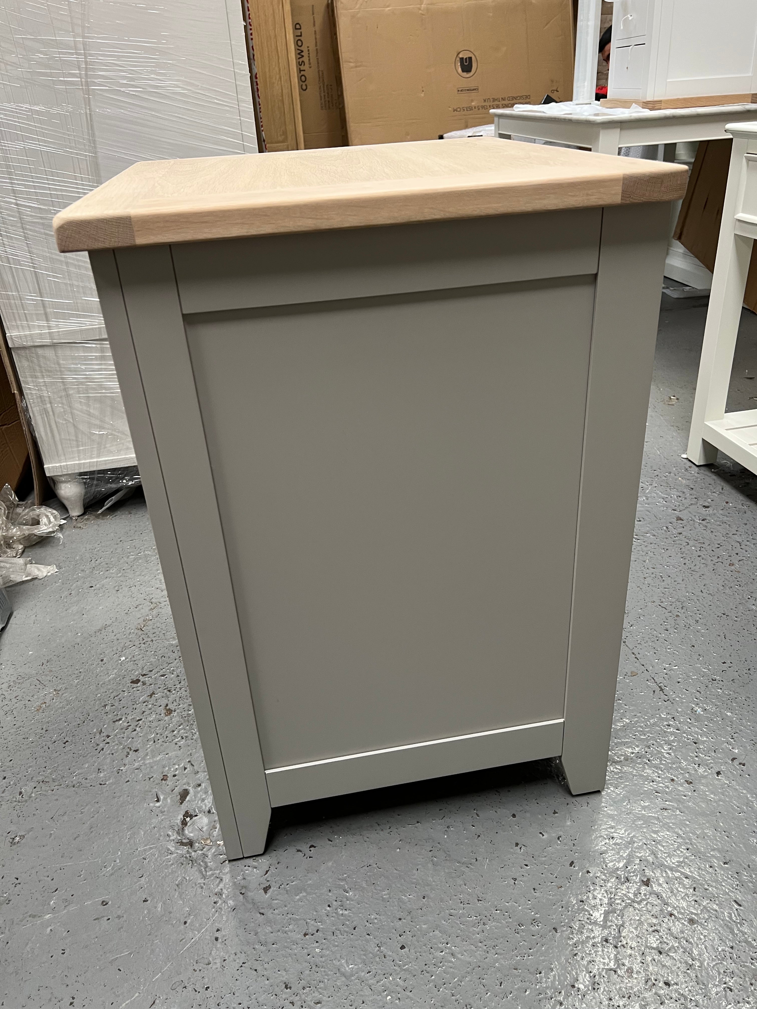 CHESTER DOVE GREY
2 Drawer Filing Cabinet Quality Furniture Clearance Ltd