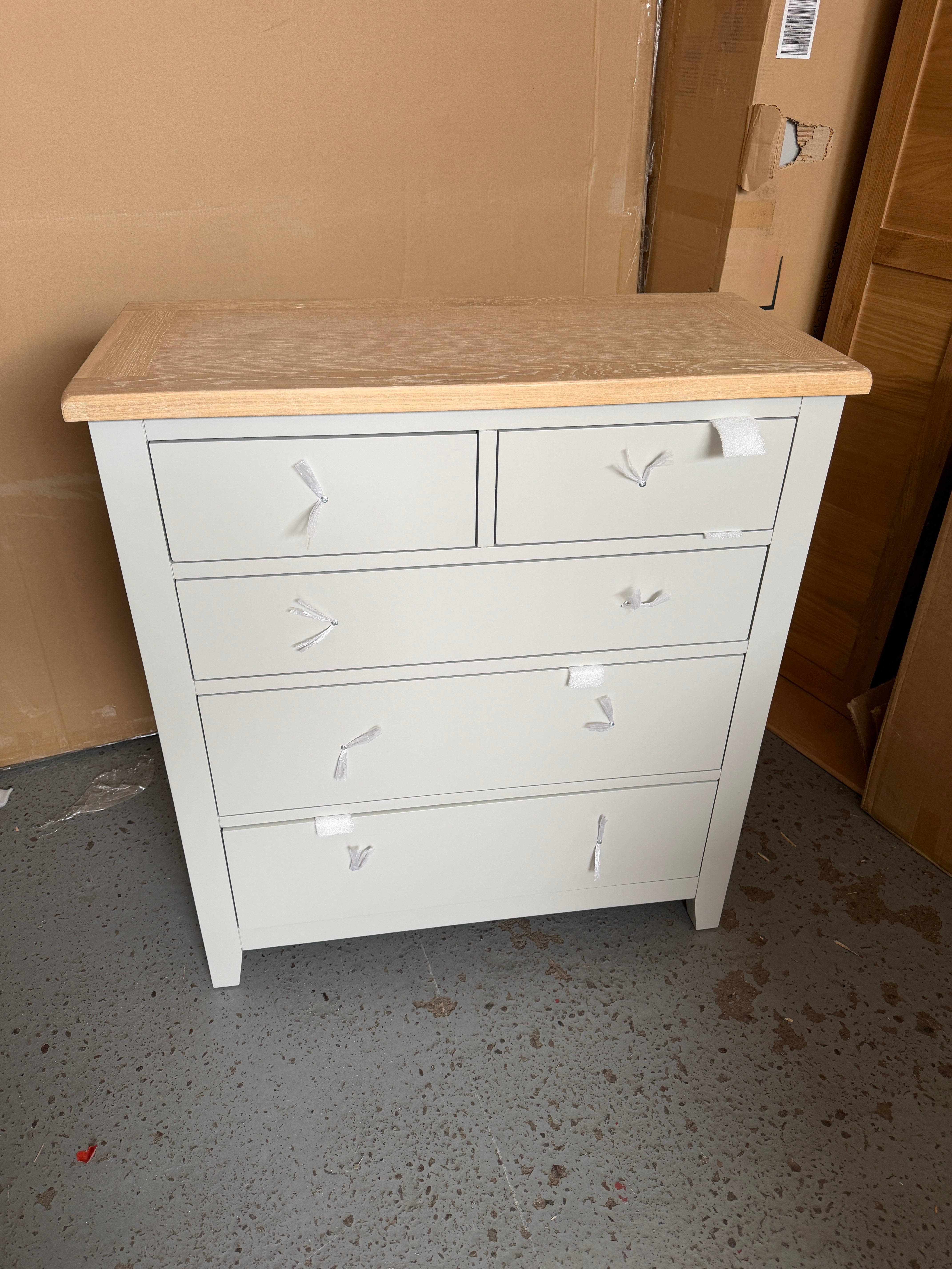 CHESTER DOVE GREY 5 Drawer Chest Quality Furniture Clearance Ltd