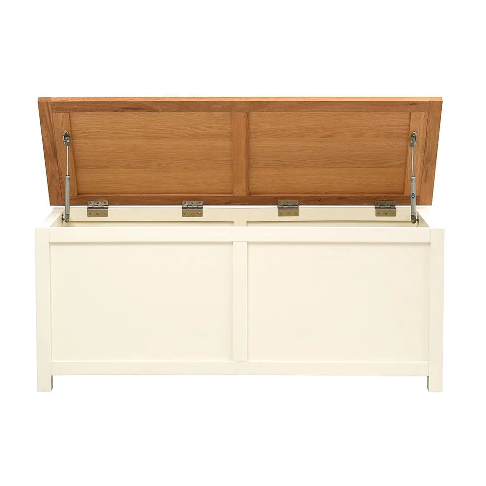 SIMPLY COTSWOLD CLASSIC CREAM
Blanket Box Quality Furniture Clearance Ltd