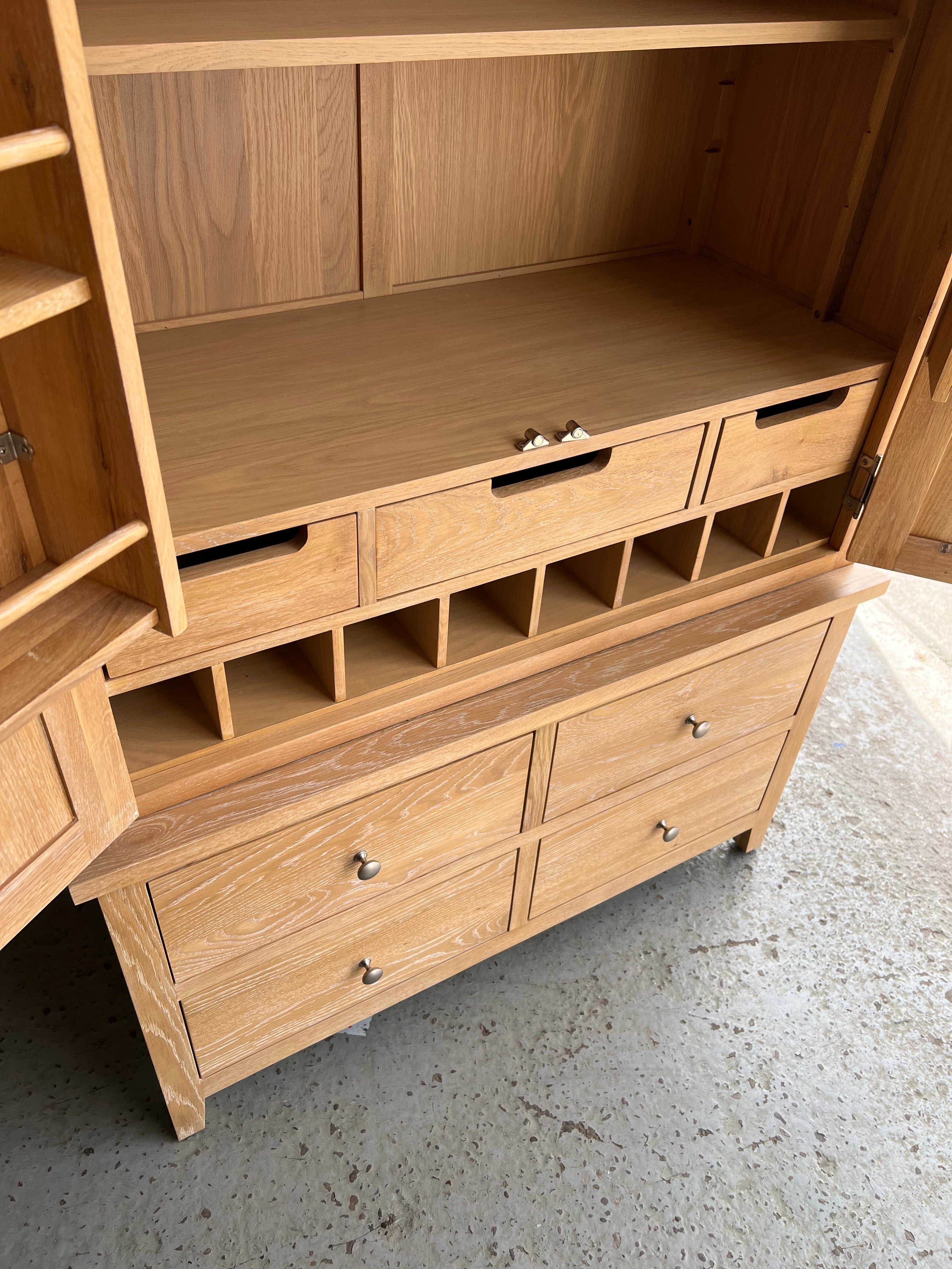 INGLESHAM WHITEWASH OAK Double Larder Quality Furniture Clearance Ltd
