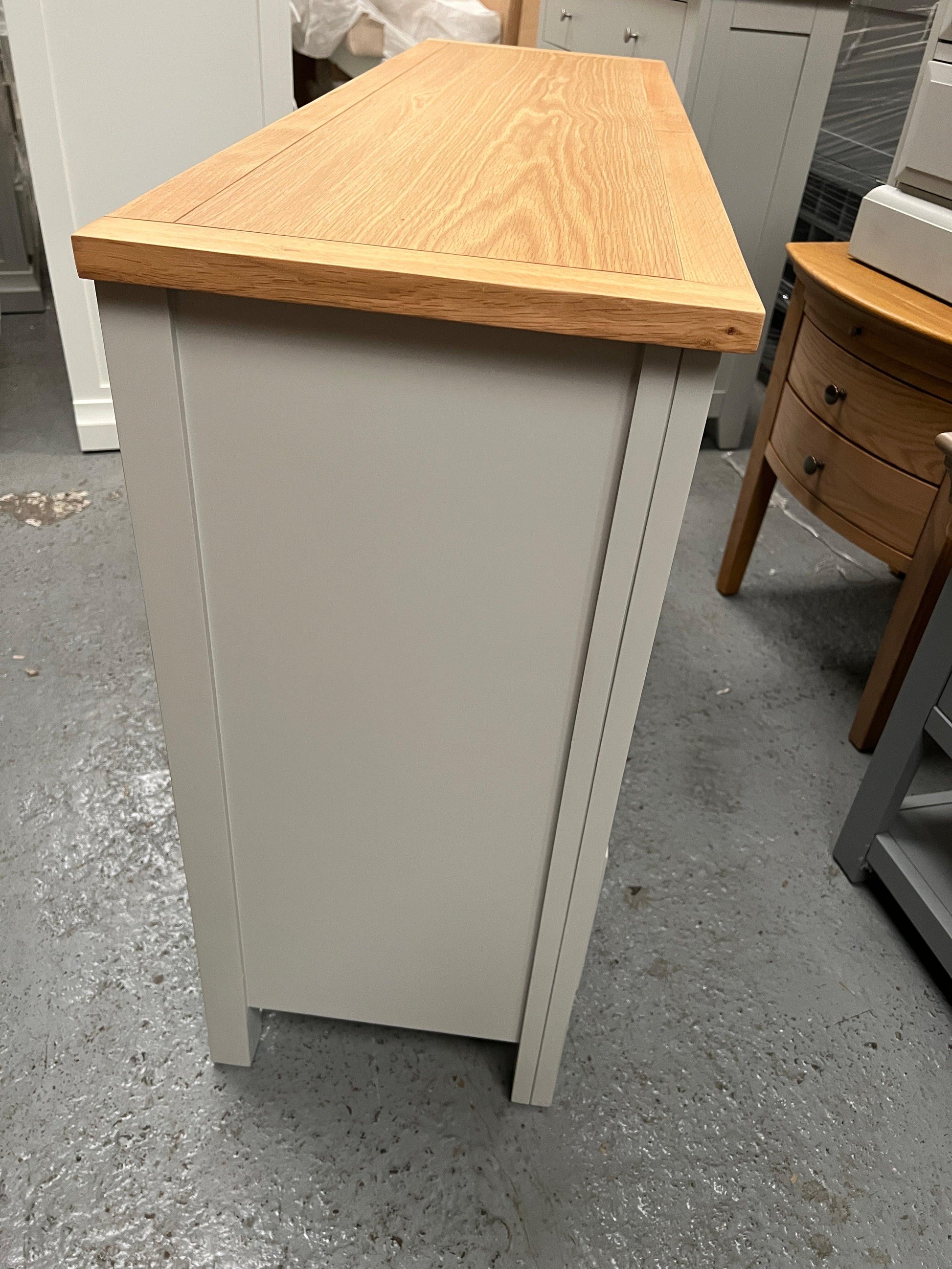 SIMPLY COTSWOLD PEBBLE GREY
6 Drawer Chest Quality Furniture Clearance Ltd