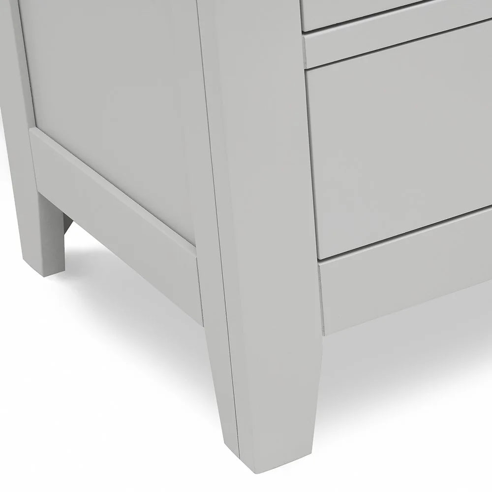 CHESTER DOVE GREY
Jumbo Bedside Table Quality Furniture Clearance Ltd