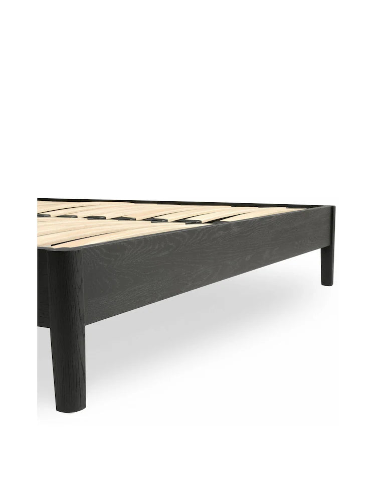 BERKELEY BLACK OAK Kingsize Bed Quality Furniture Clearance Ltd