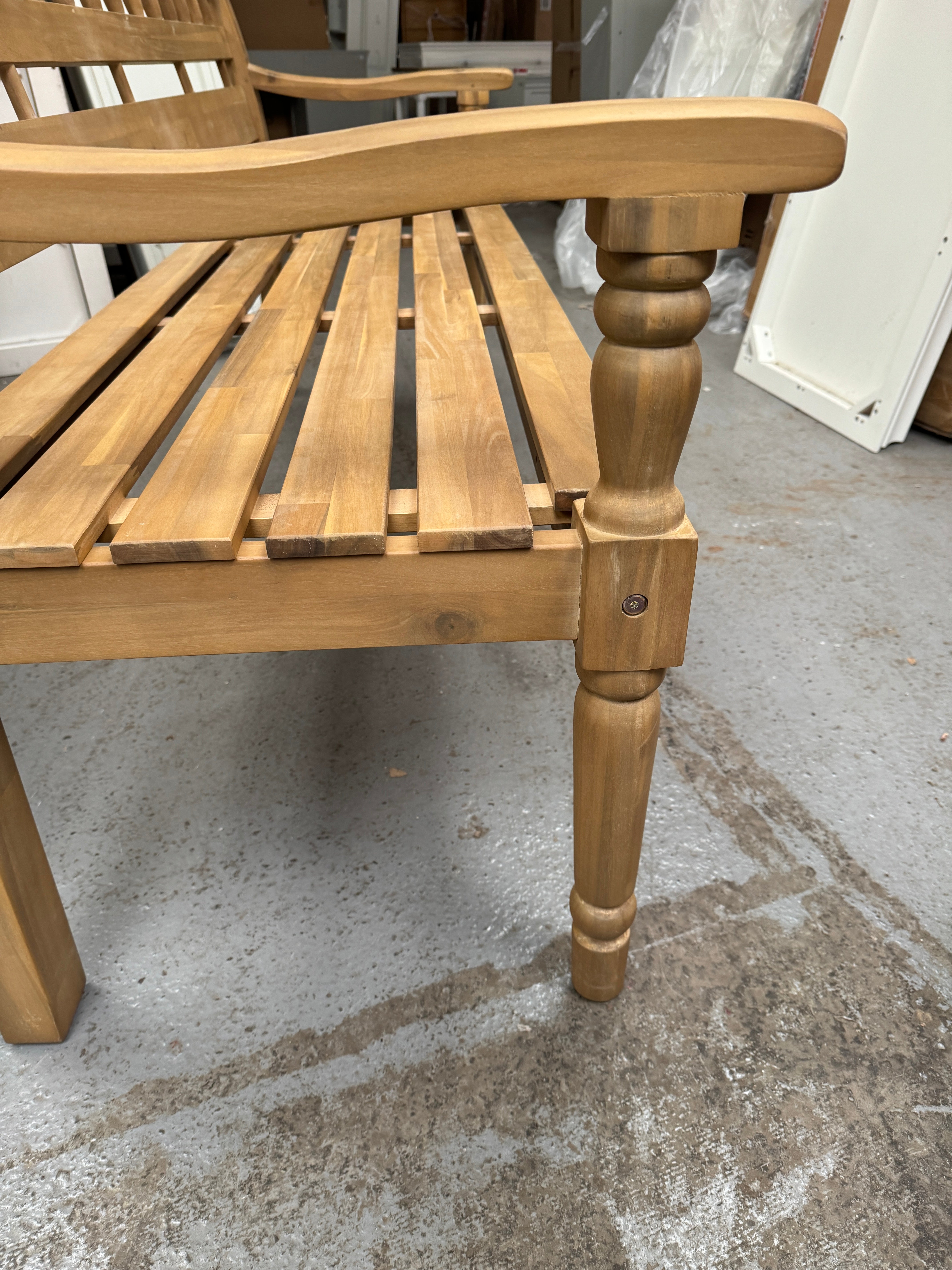 DONNINGTON
3 Seater Bench Quality Furniture Clearance Ltd