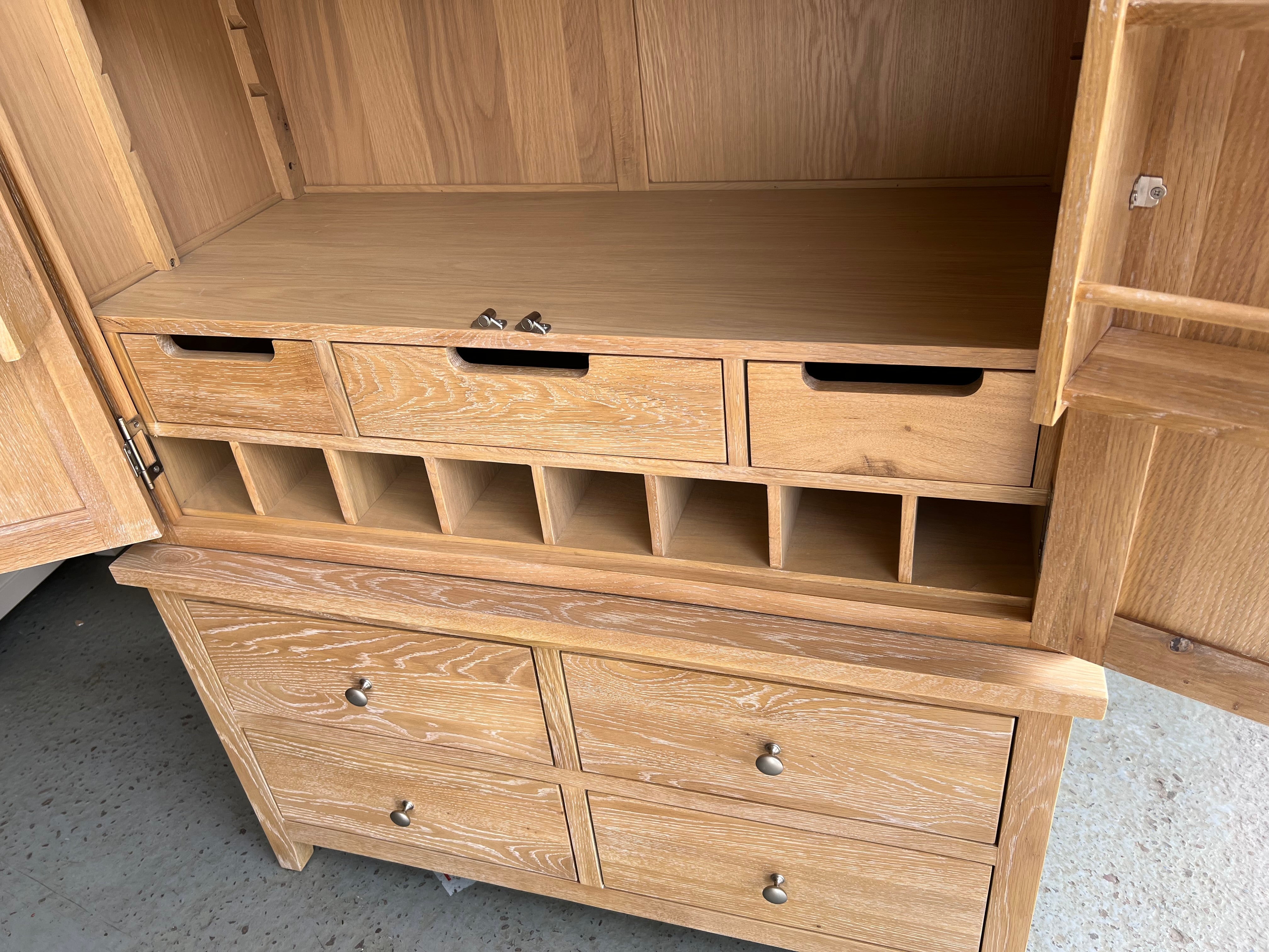 INGLESHAM WHITEWASH OAK Double Larder Quality Furniture Clearance Ltd