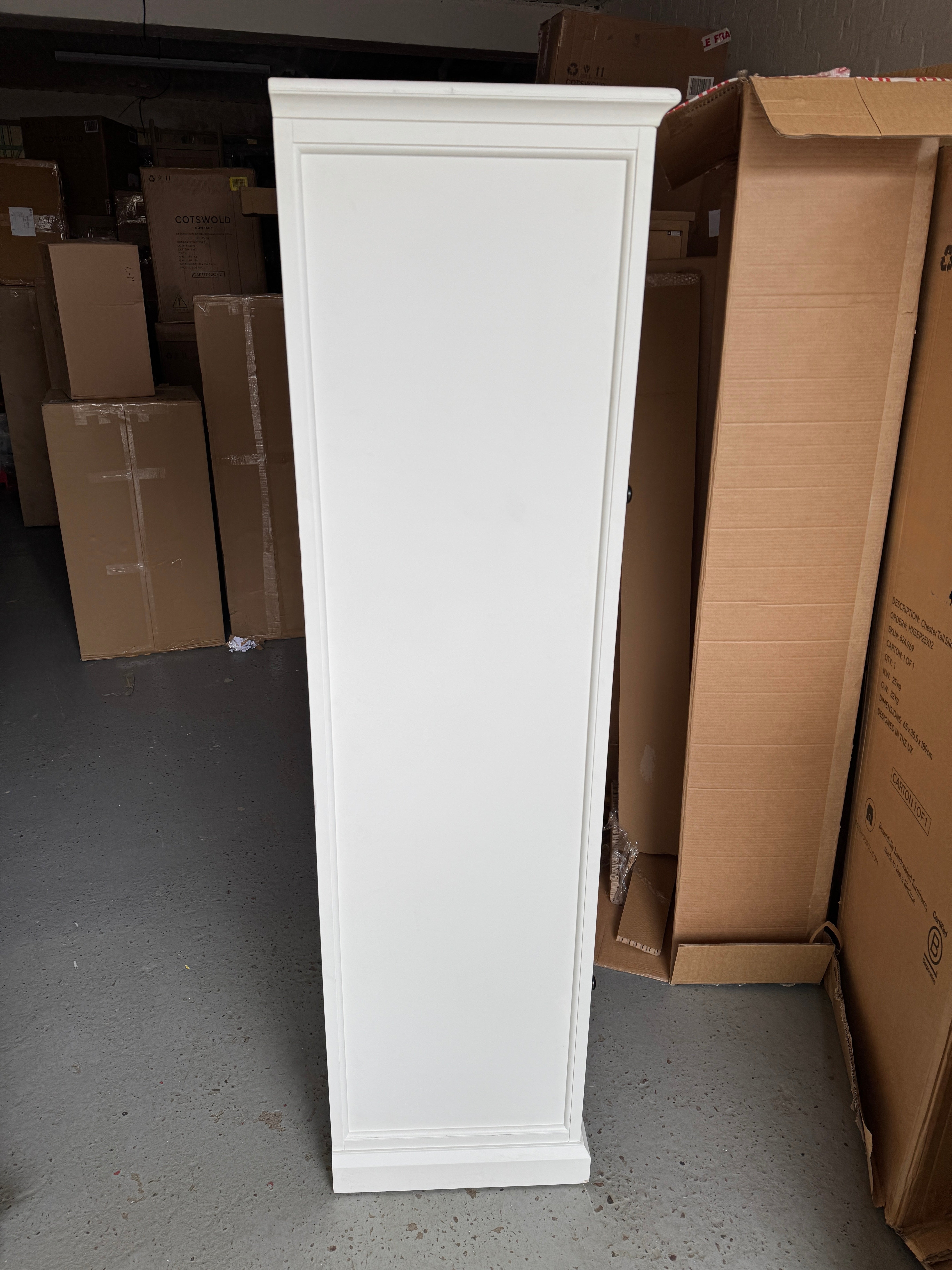 STOW WARM WHITE
Narrow Single Larder Quality Furniture Clearance Ltd