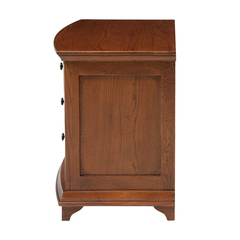 WINCHCOMBE DARK OAK
Pair of Bedsides Tables Quality Furniture Clearance Ltd
