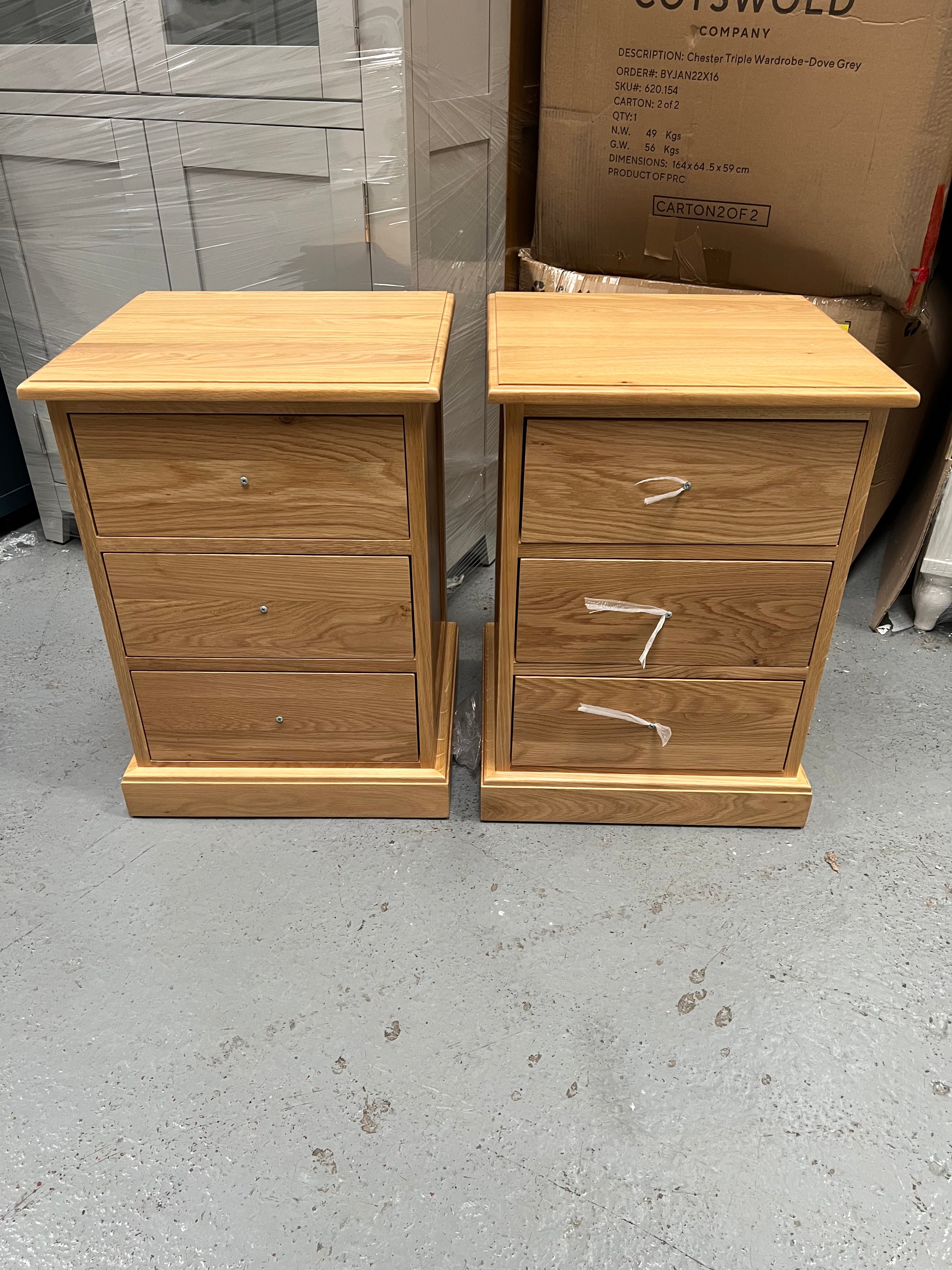 Set of 2 APPLEBY LIGHT OAK 3 Drawer Bedside Tables Quality Furniture Clearance Ltd