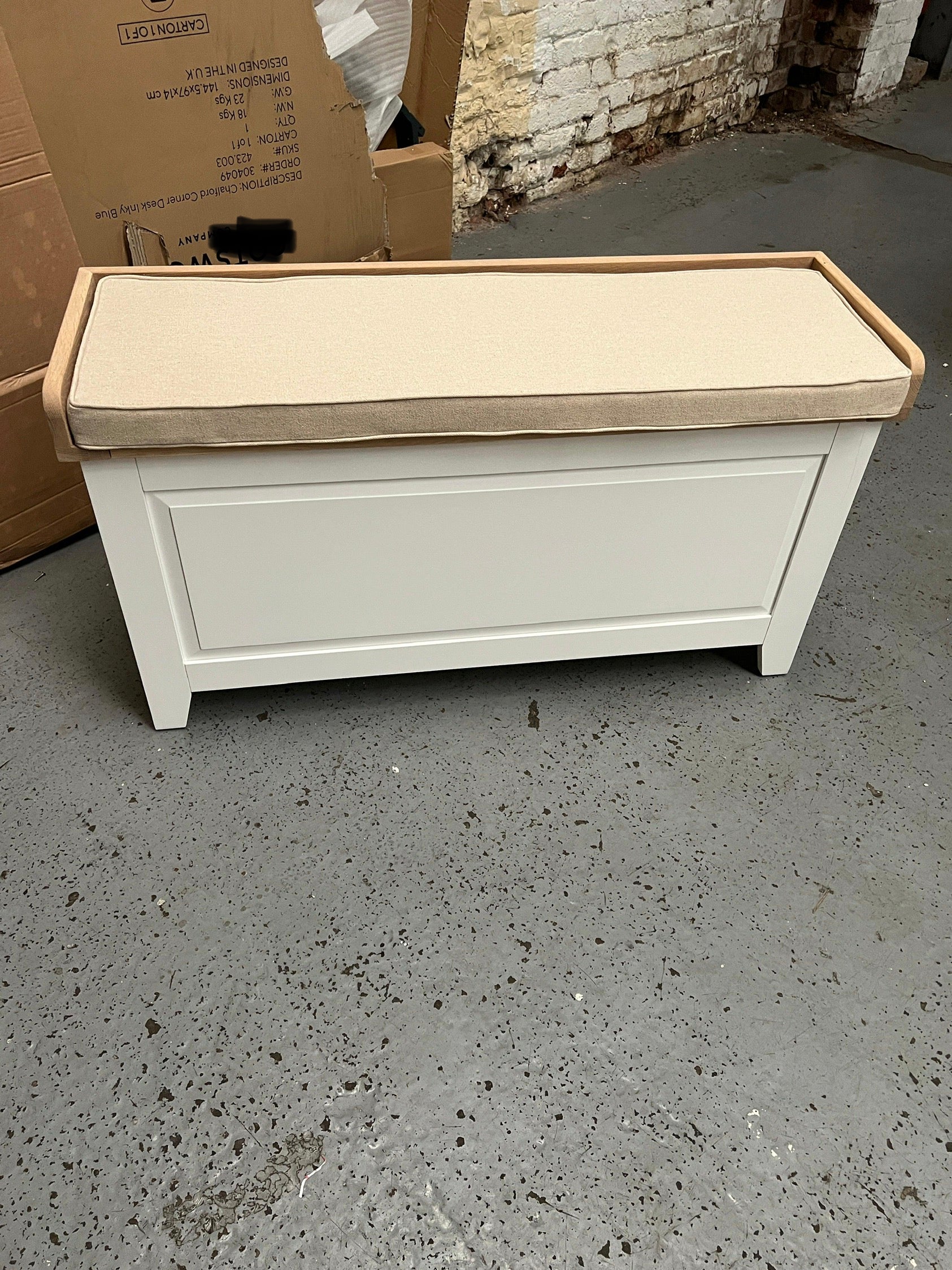 Chester Pure White Large Shoe Storage Trunk and Bench Quality Furniture Clearance Ltd