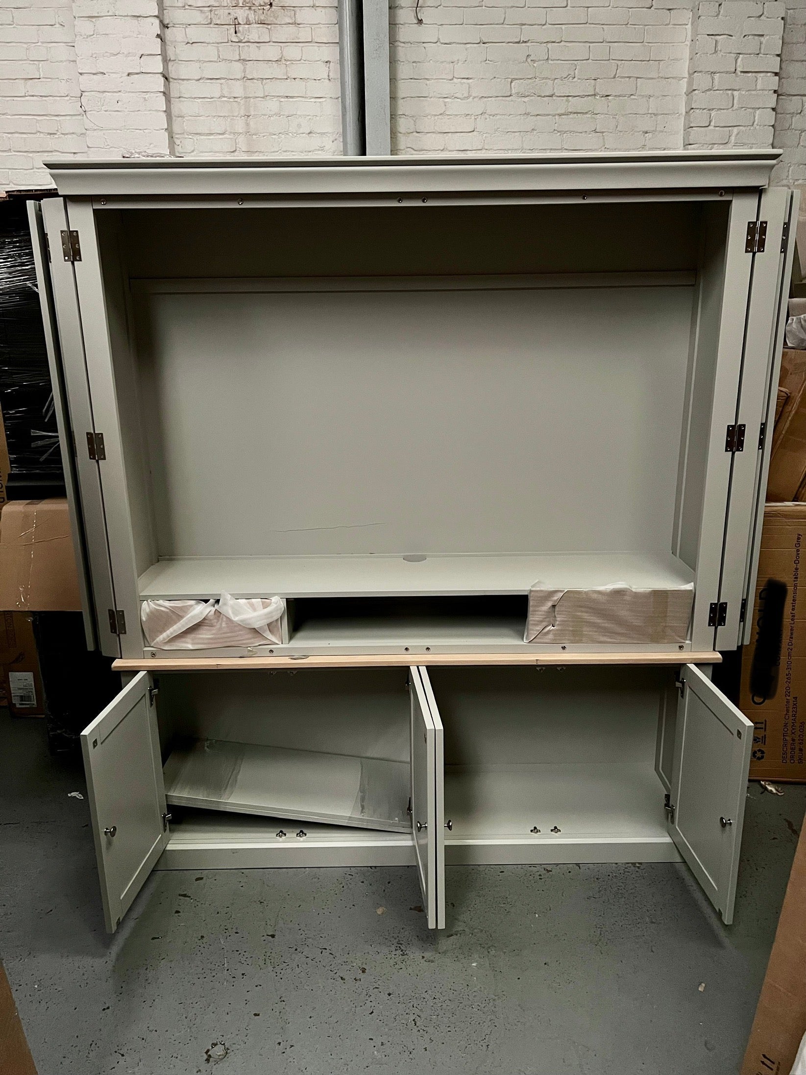 CHESTER DOVE GREY
Hideaway Media Unit Quality Furniture Clearance Ltd