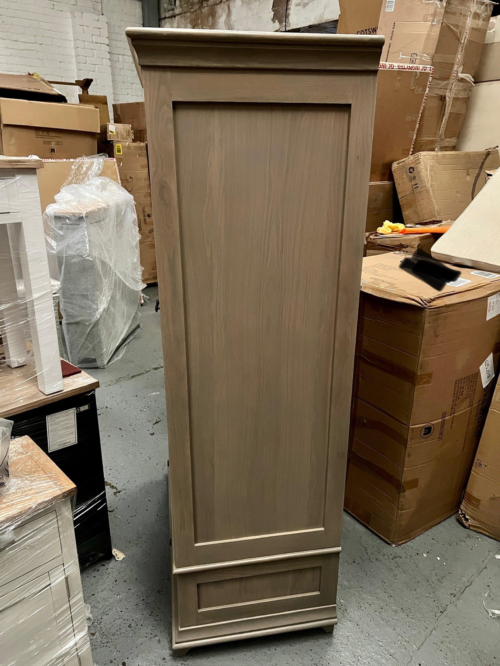 WINCHCOMBE SMOKED OAK Double Wardrobe Quality Furniture Clearance Ltd